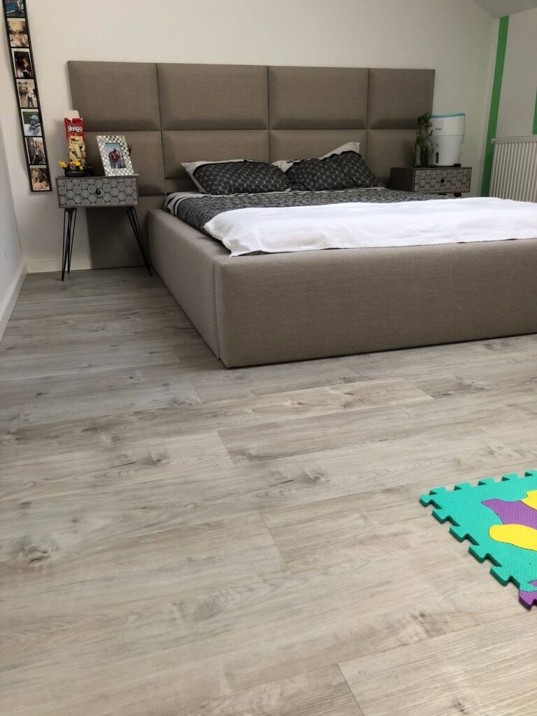 lvt
